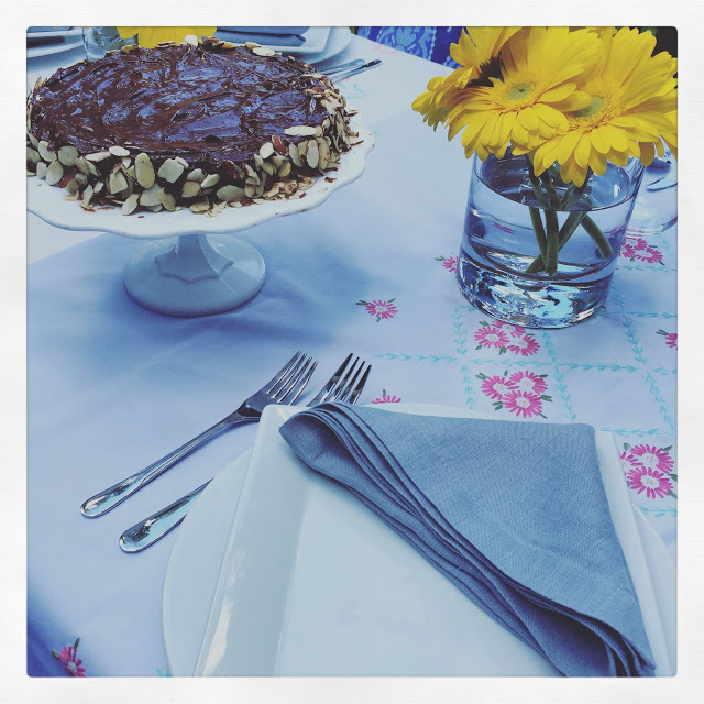 Reine de Saba (chocolate almond cake)