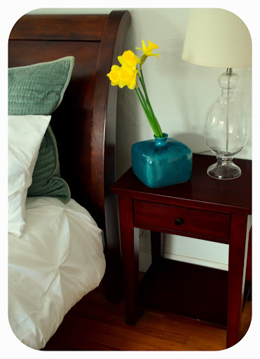 A Simple Decor Idea: Shape & Color