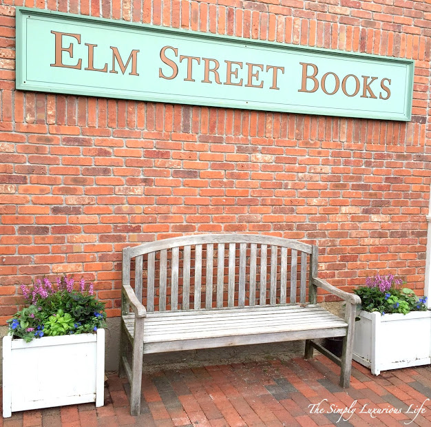 Thoughts from the Editor: New Canaan Book Signing