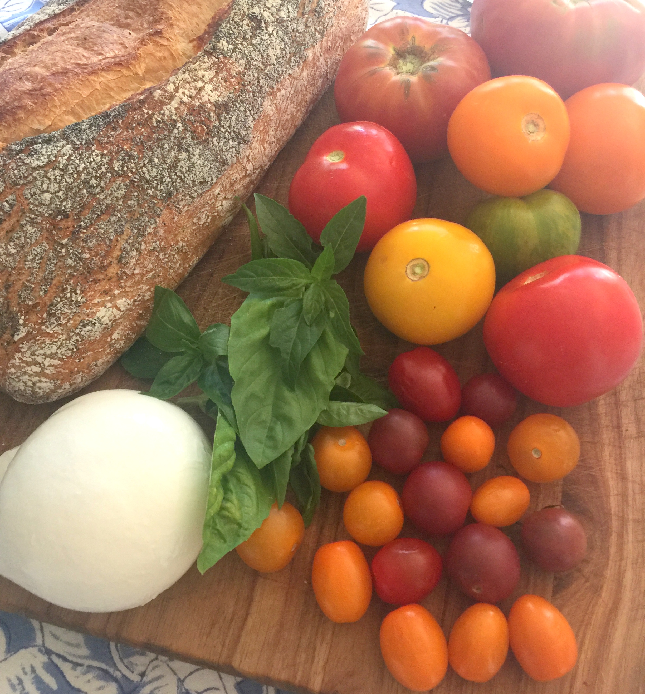 Summer Simple Yum: Caprese Salad