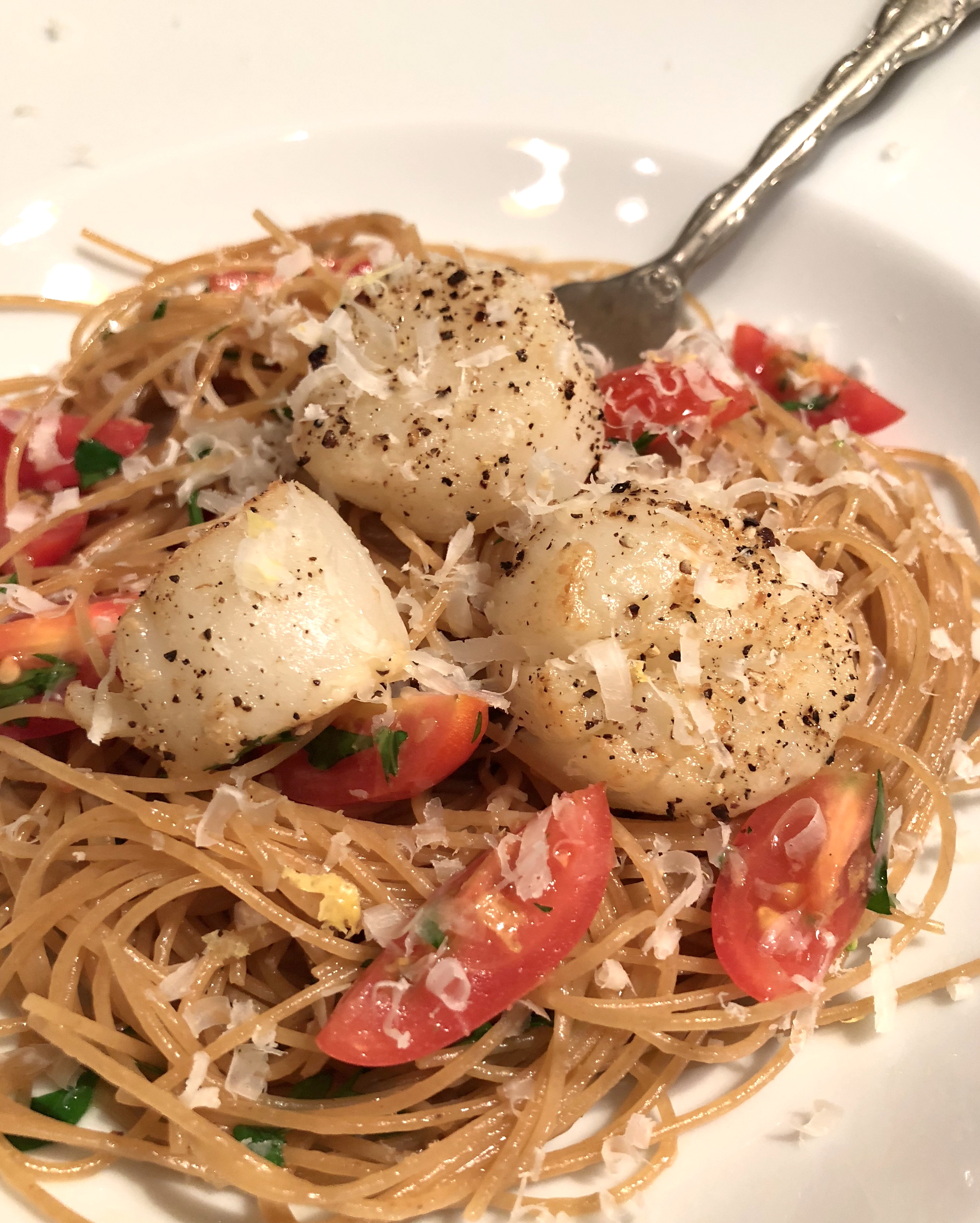 Pan Seared Oregon Sea Scallops with Butter Lemon Caper Sauce