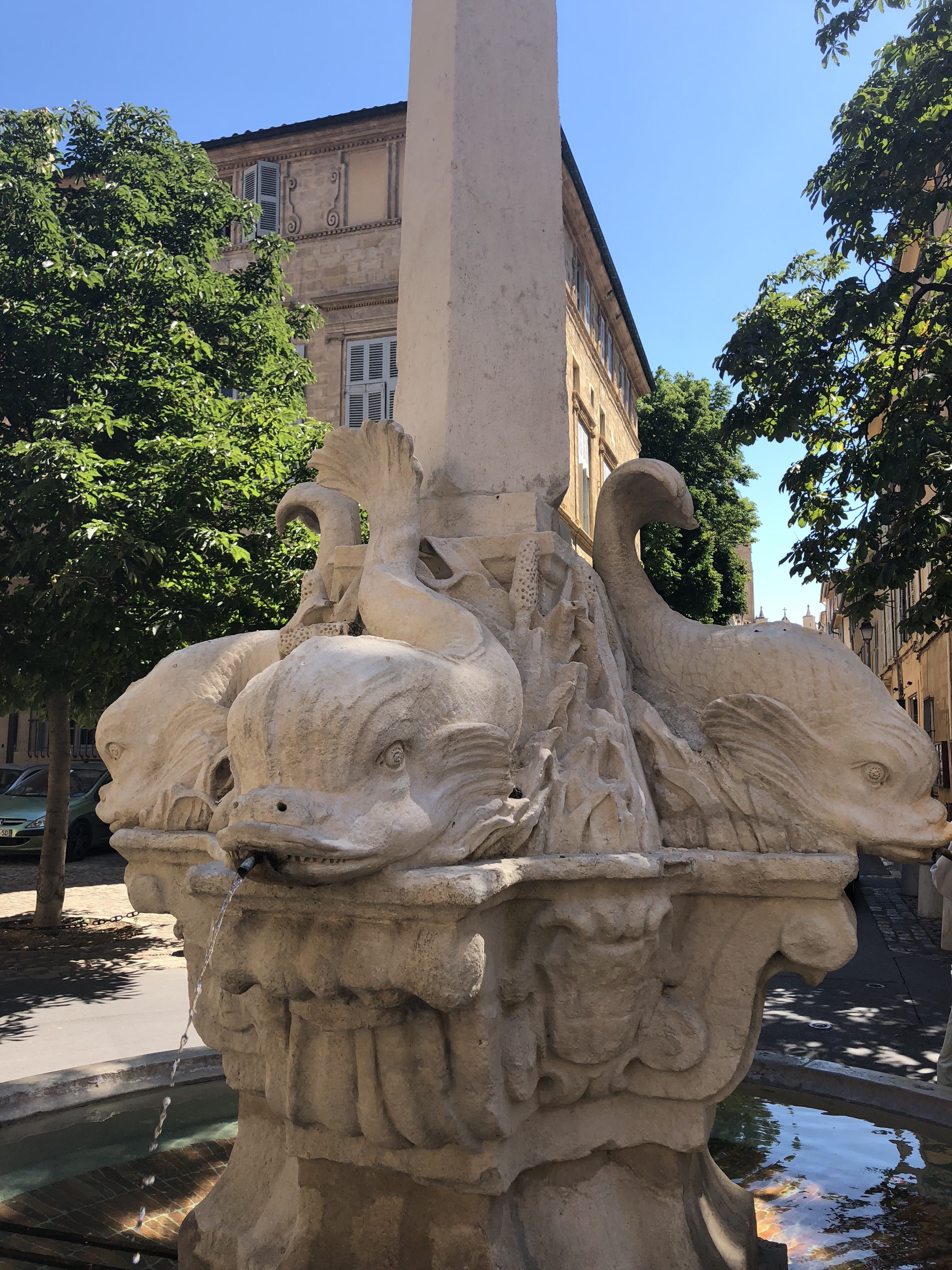 Aix-en-Provence & M.L. Longworth – Talking about the Paris of the South of France