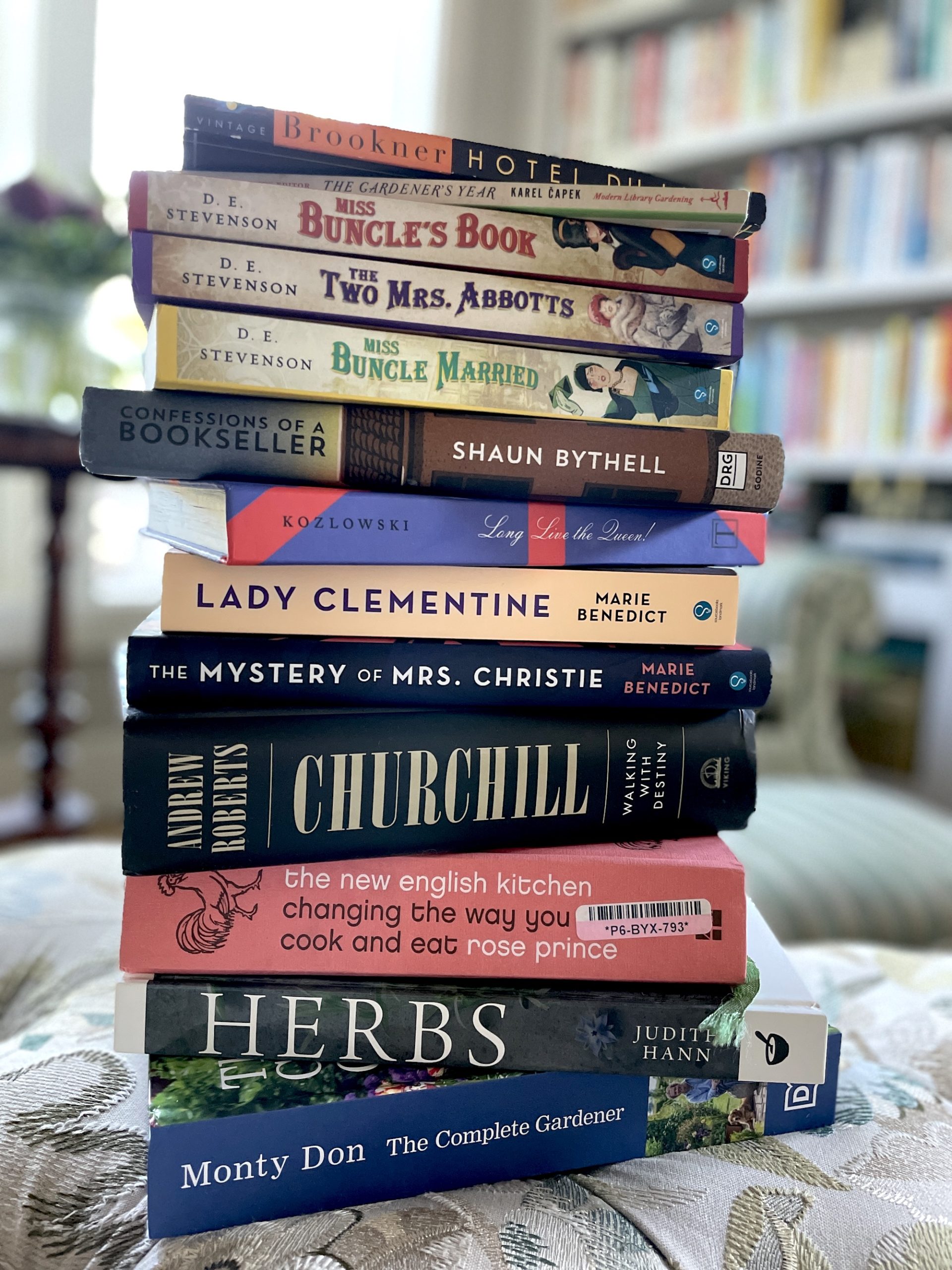 15 British based Books Worth Reading for A Variety of Reading Interests