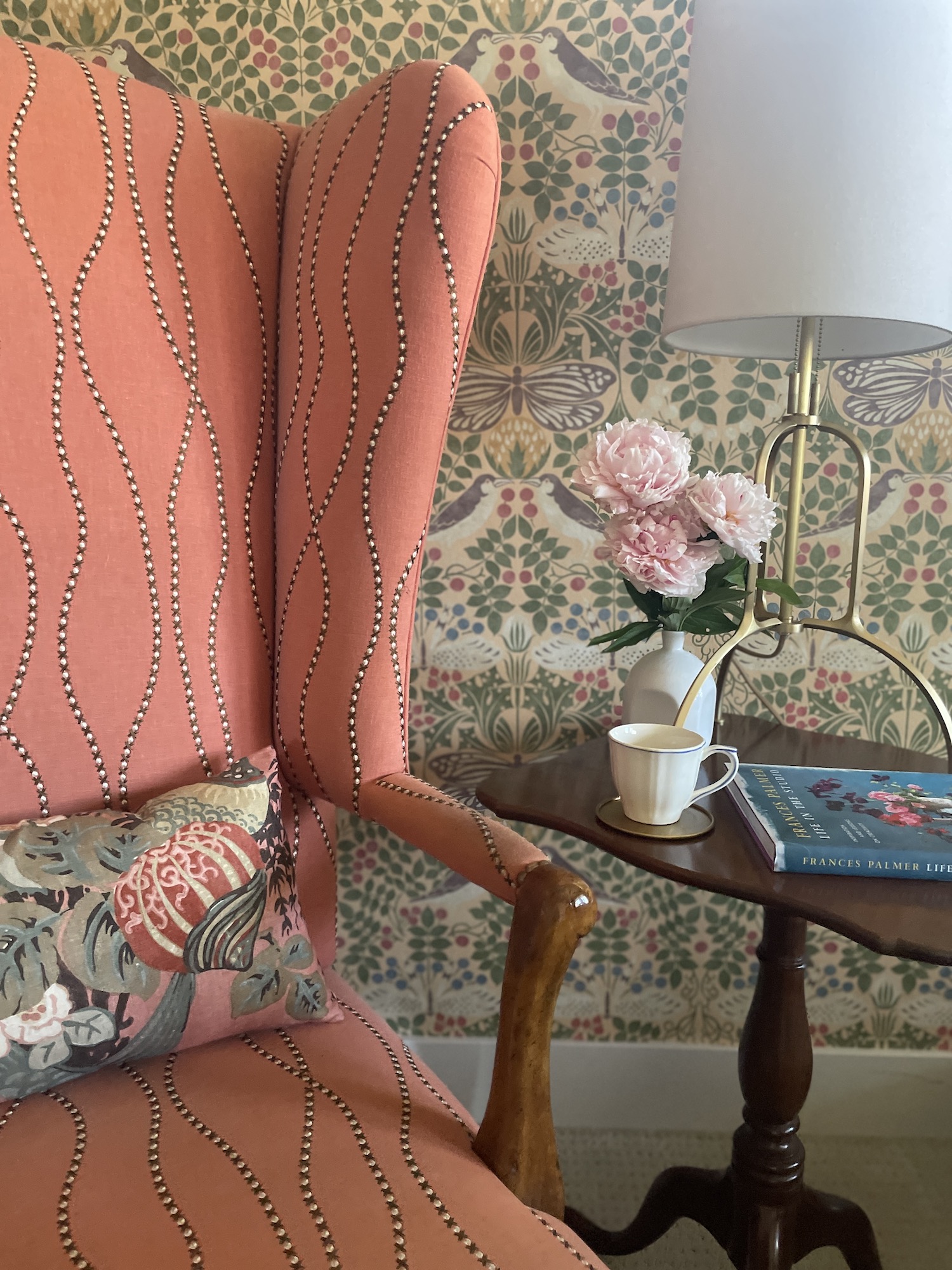 8 Tips for Styling Your Own Snug & Take A Tour of My Office (before and after pics)