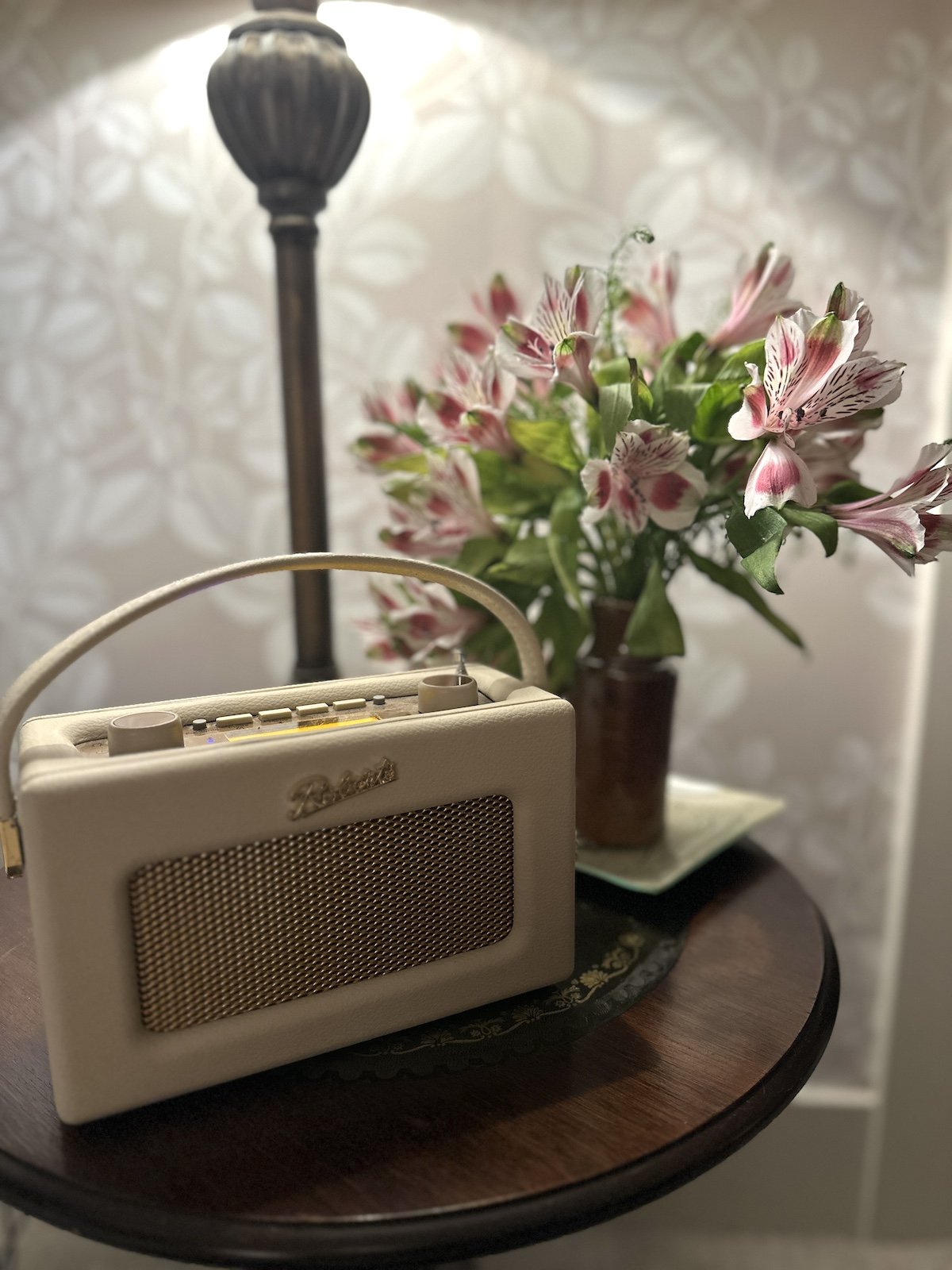 372: Simple Rituals to Enhance the Everyday and the 5 Characteristics of Simply Luxurious Rituals